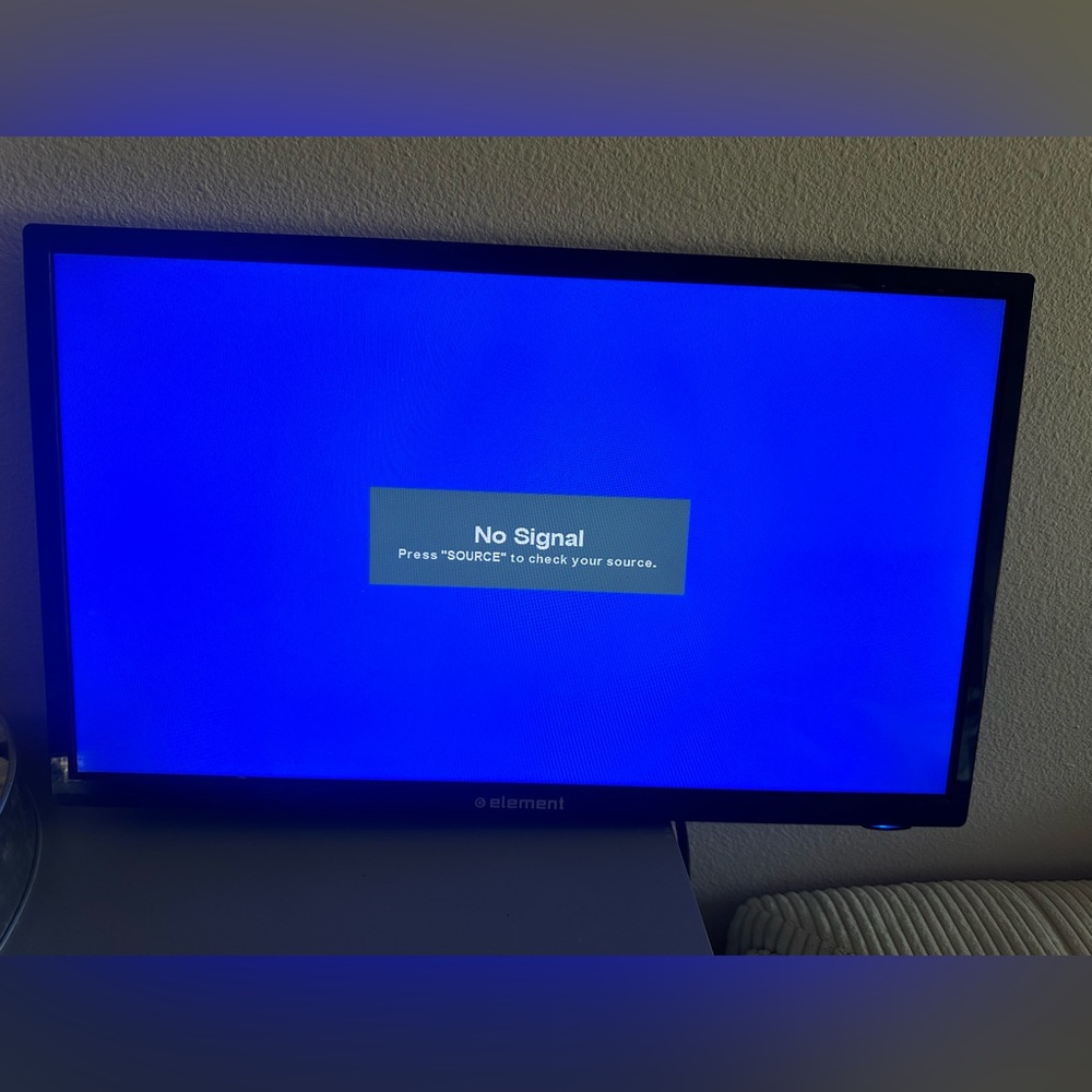24inch element flat screen